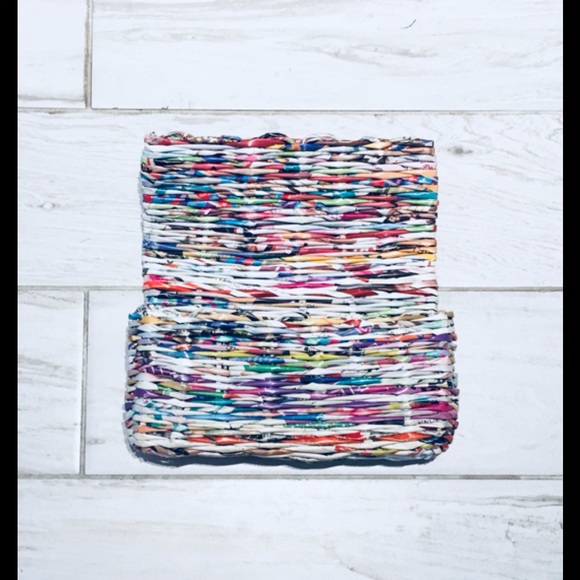 HANDCRAFTED🌺Adorable and Unique! Clutch!🌺 NWT! - Picture 2 of 4